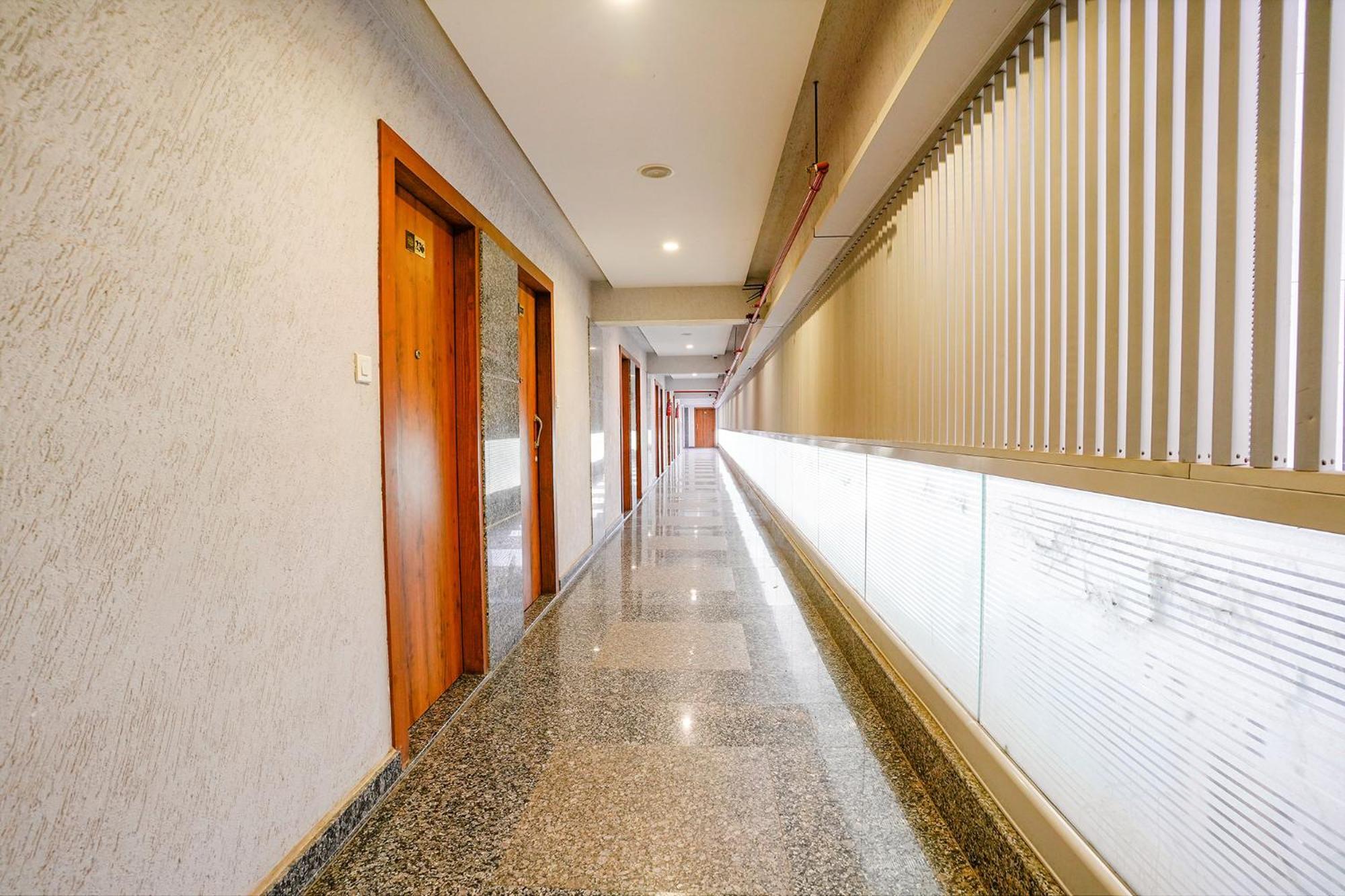Fabhotel La Victoria - Galaxy Circle Bhatha Buitenkant foto
